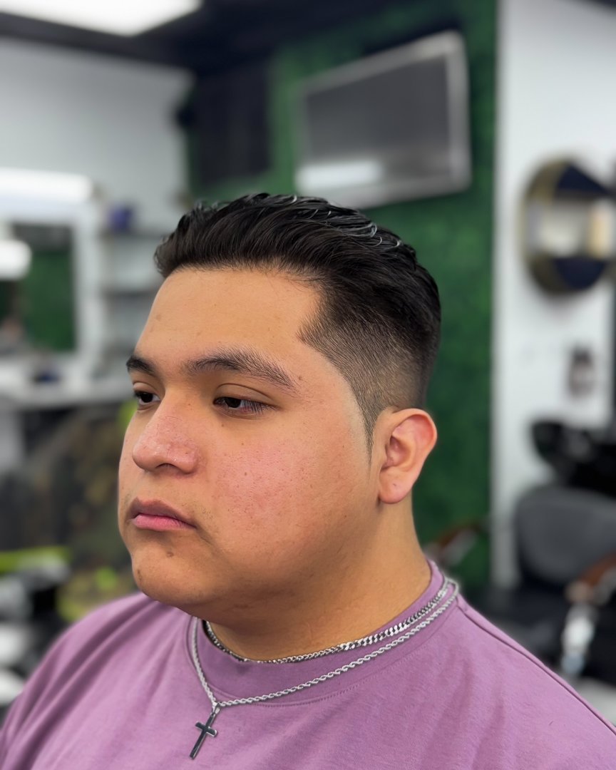 Textured top with a clean taper